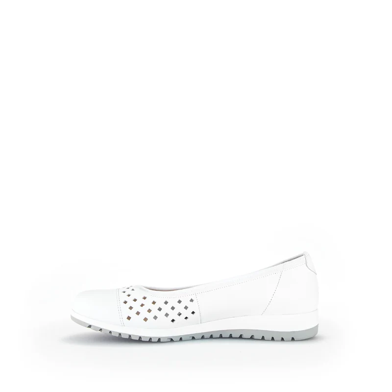 Ballerines blanches en cuir lisse
