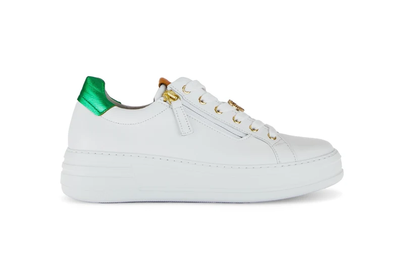 Baskets blanches en cuir lisse
