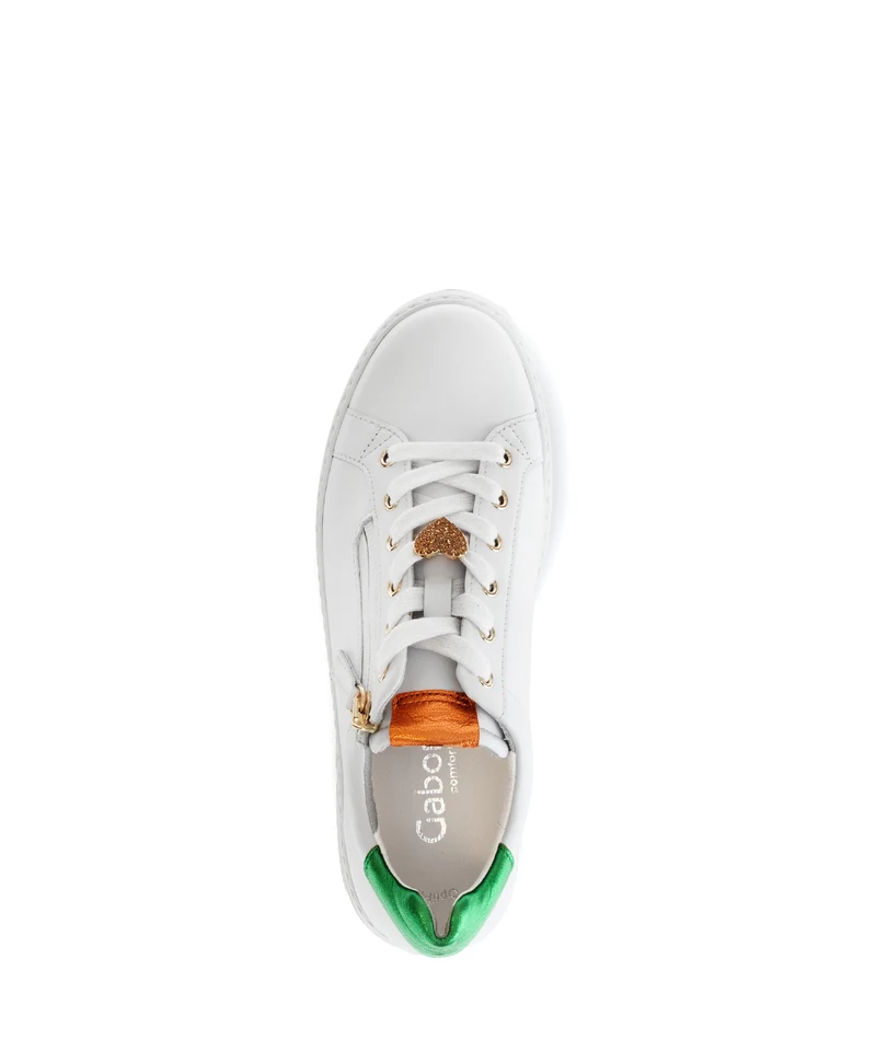 Baskets blanches en cuir lisse