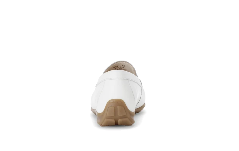 Mocassins blancs en cuir lisse