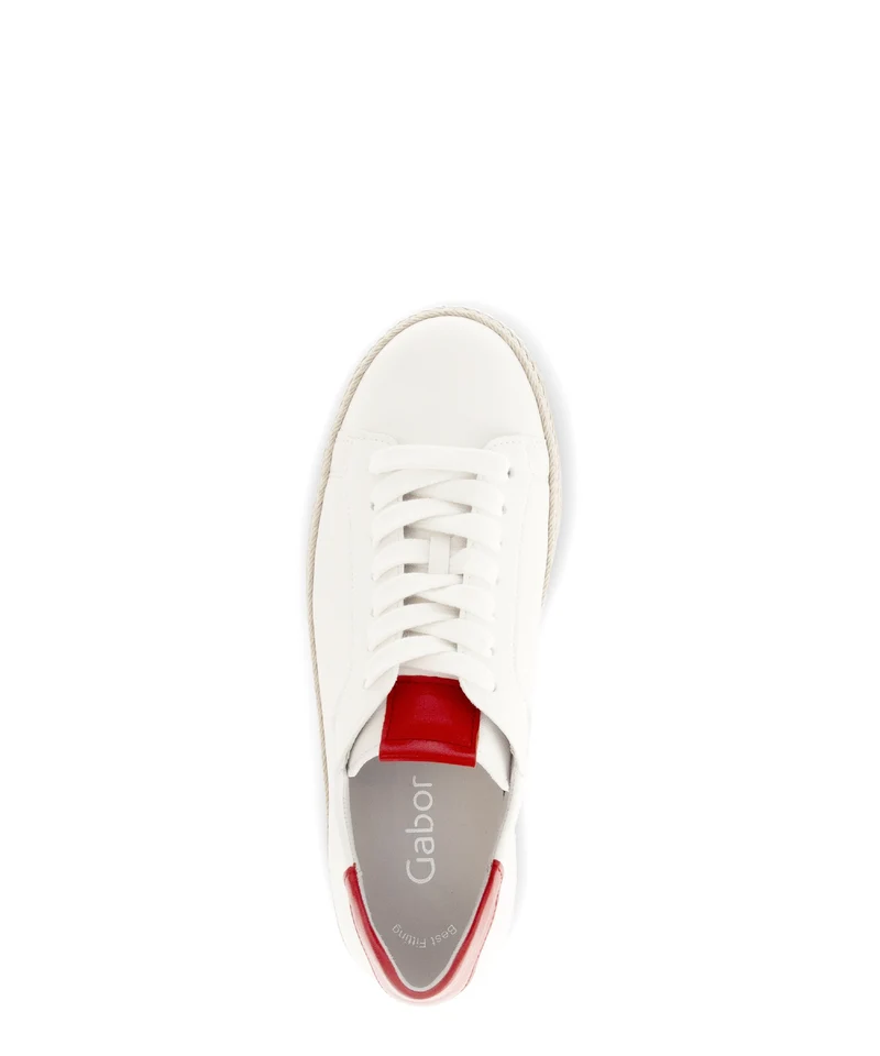 Baskets blanches en cuir lisse