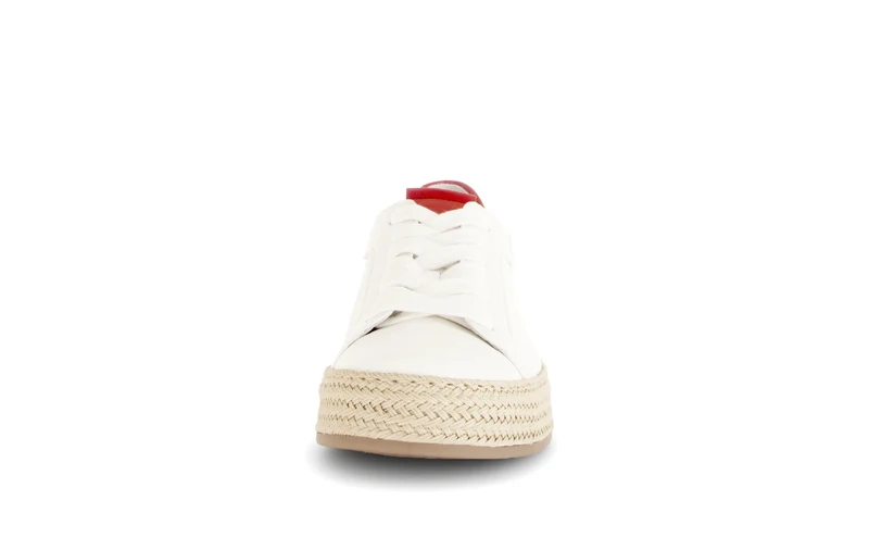 Baskets blanches en cuir lisse