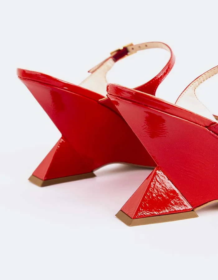 Creselle Red Naplack
