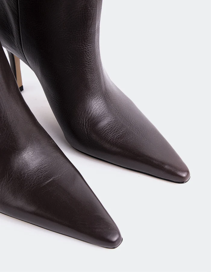 Gladez Brown Leather