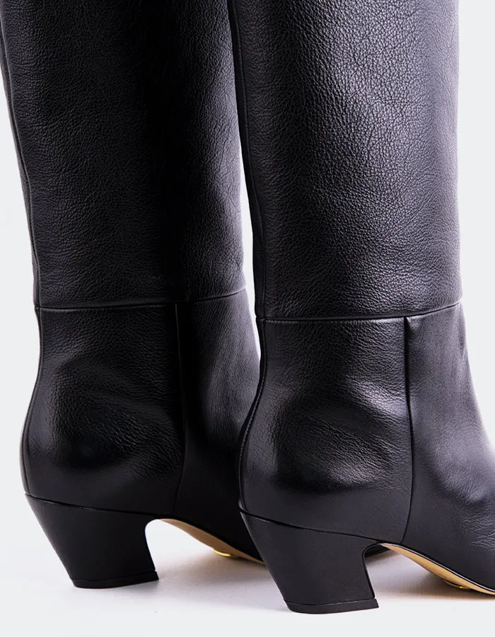 Renesme Black Leather