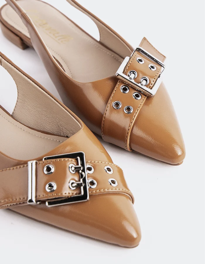 Marken Tan Leather