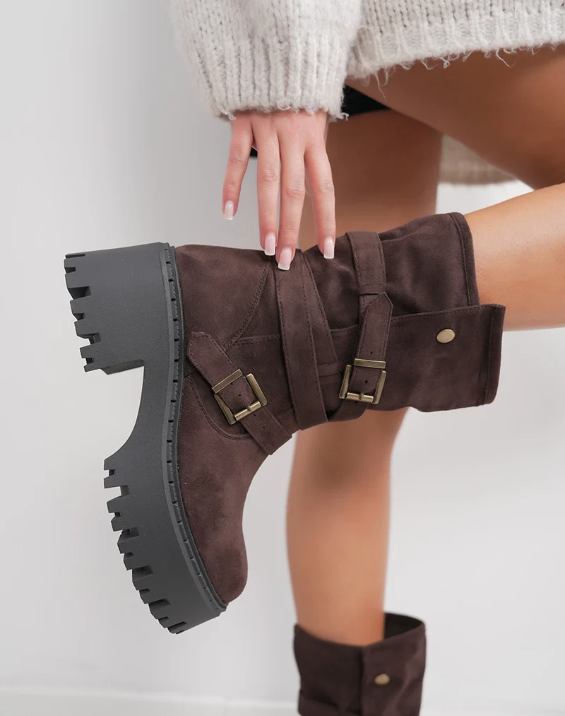 Bottines femme marron élégantes avec boucles décoratives