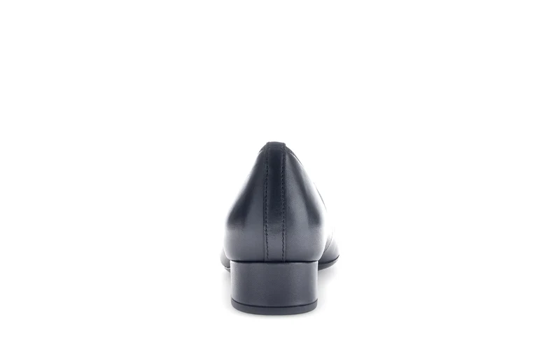 Escarpins noirs en cuir lisse