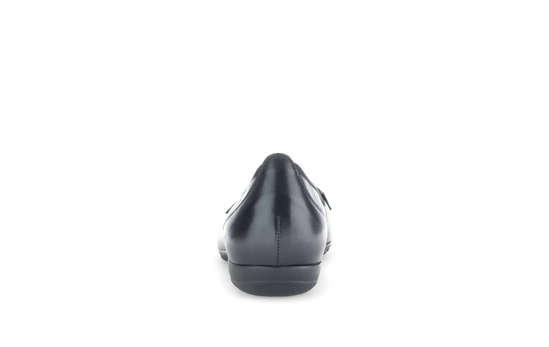 Ballerines noires en cuir lisse