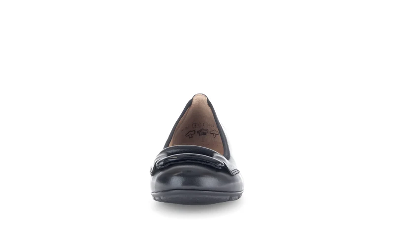 Ballerines noires en cuir lisse