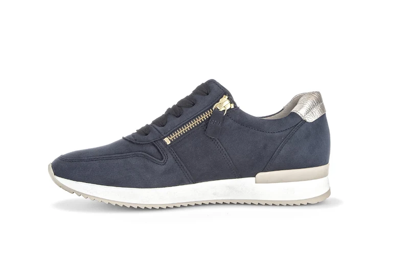 Baskets bleues en cuir nubuck