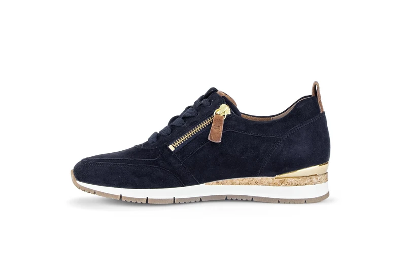 Baskets bleues en cuir velours