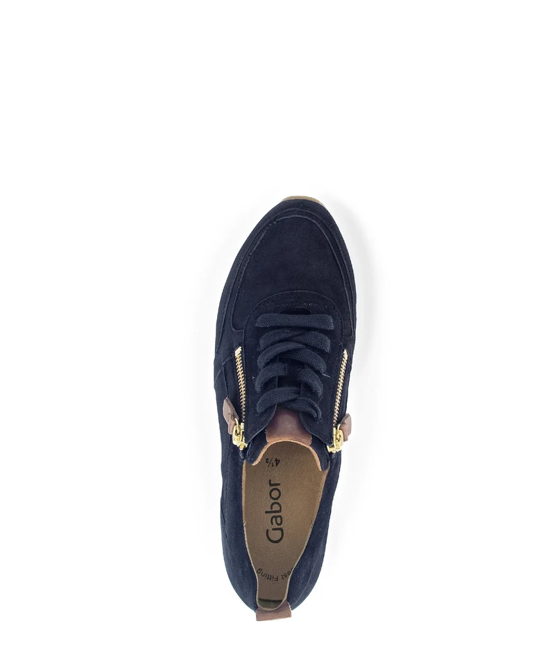 Baskets bleues en cuir velours