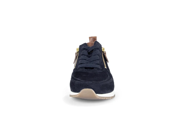 Baskets bleues en cuir velours