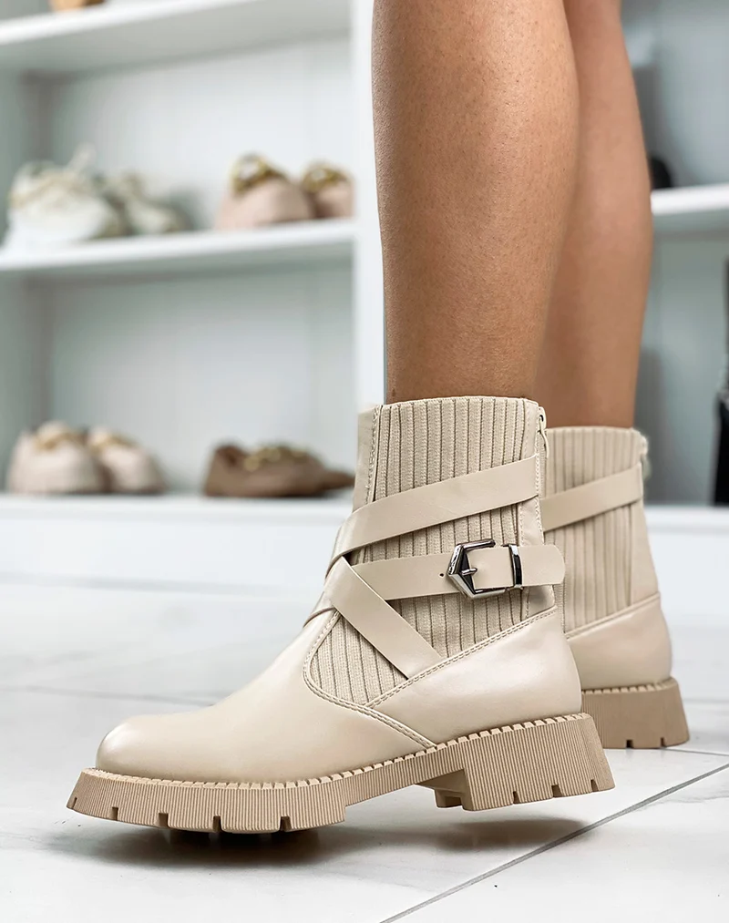 Bottines effet chaussettes à lanières entrecroisées beiges