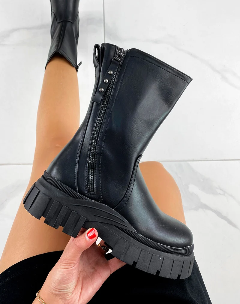 Bottines hautes noires à zip
