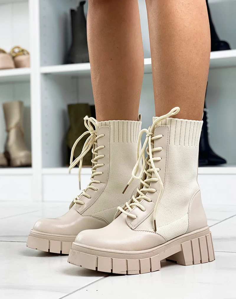 Bottines beiges montantes effet chaussette à semelle talonnée