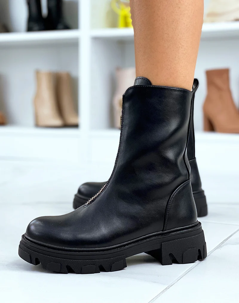 Bottines hautes noires à fermeture dorée