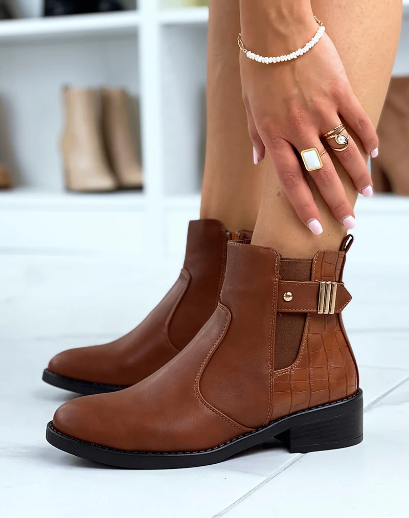 Bottines basses camel avec effet croco