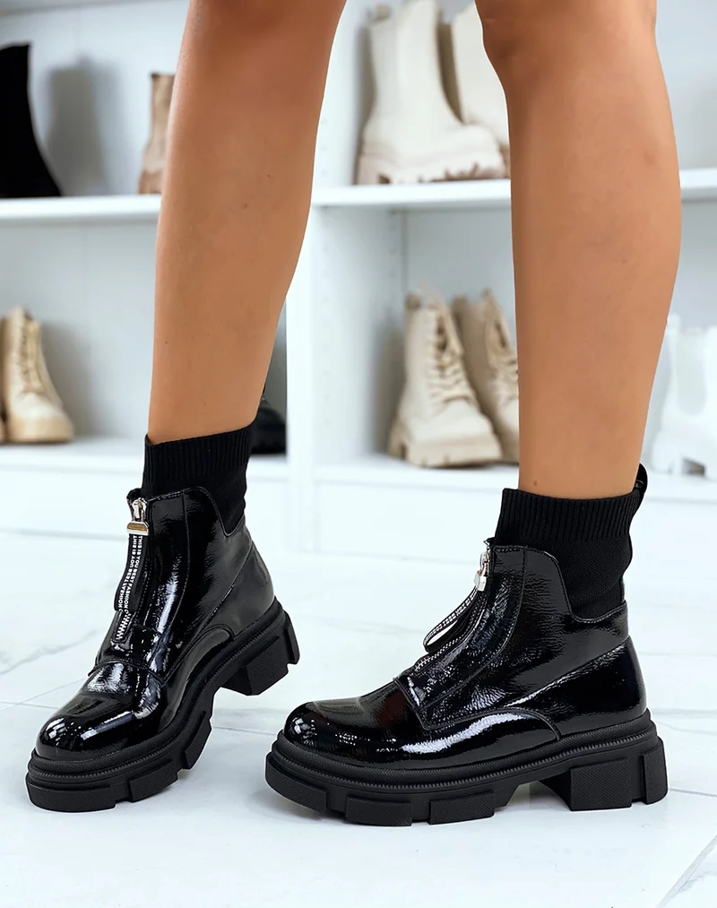 Bottines noires vernies effet chaussette à zip et semelle crantée