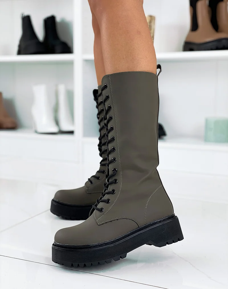 Bottes hautes kaki mat