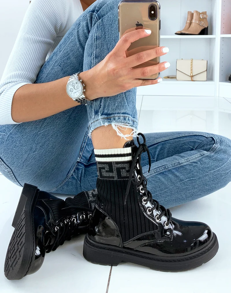 Bottines noires vernies effet chaussettes à imprimés aztèques