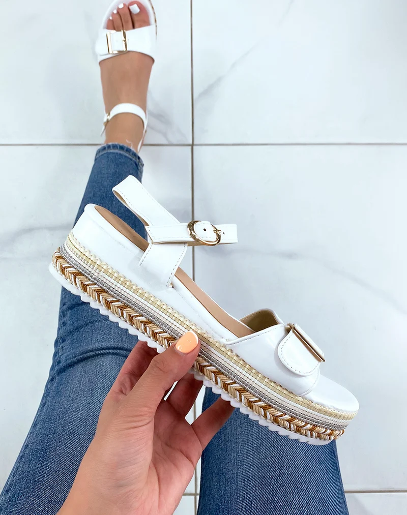Sandales blanches à semelle épaisse bride ajustable et motifs aztèques