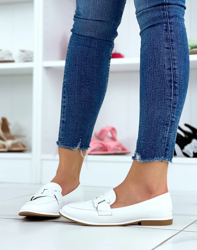 Mocassins blancs