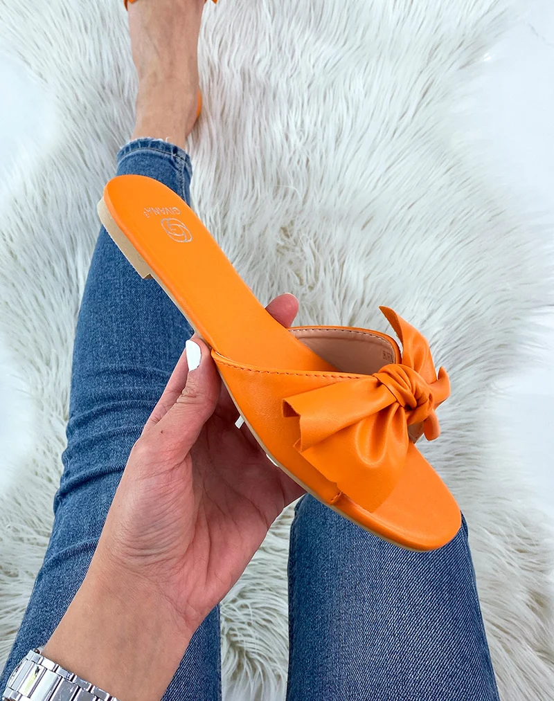 Mules oranges à nœud