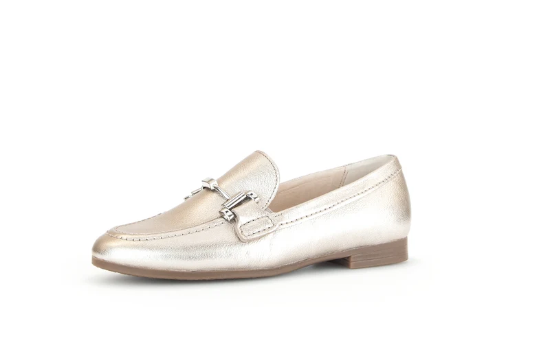 Mocassins dorés en cuir grainé