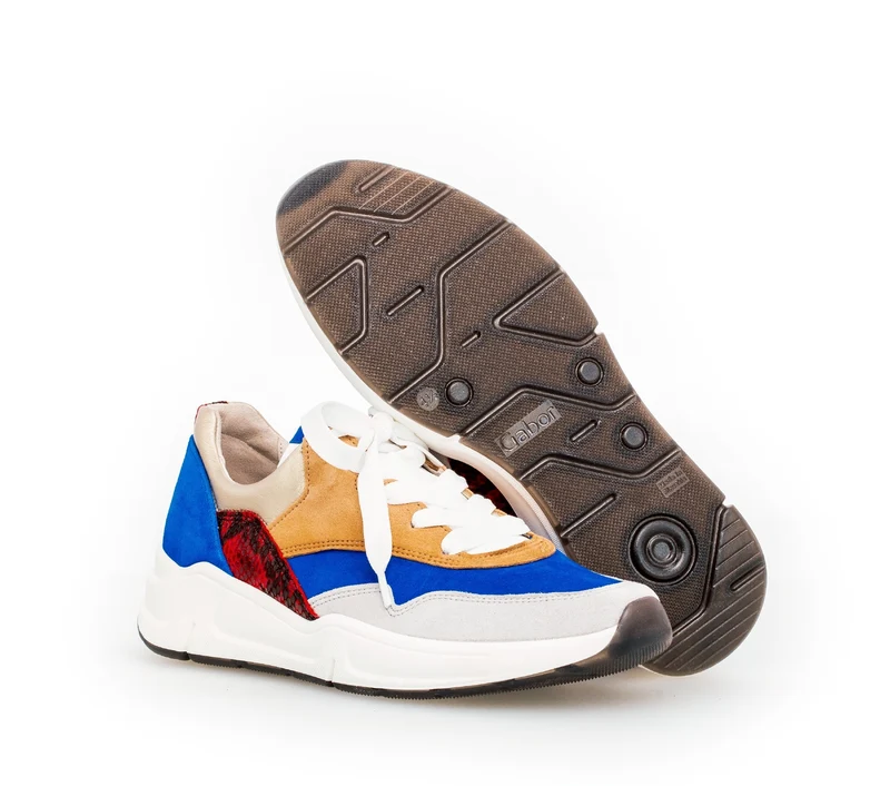 Baskets bleues en daim