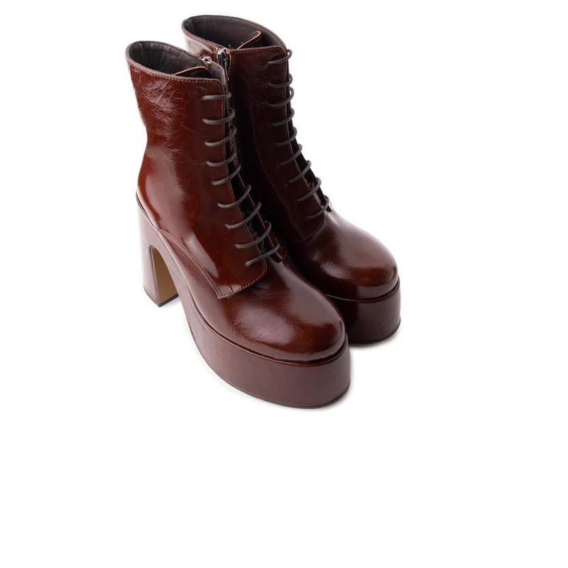 Mellow Chestnut Leather