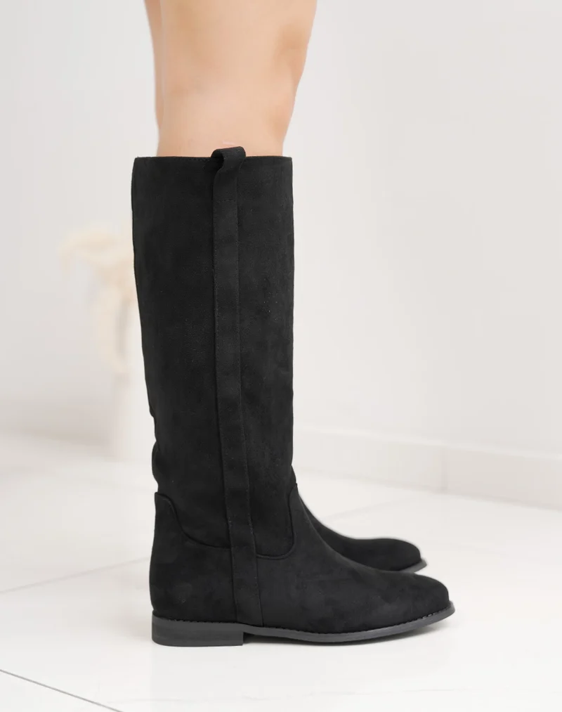 Bottes femme noires en suédine à petit talon confort et élégance