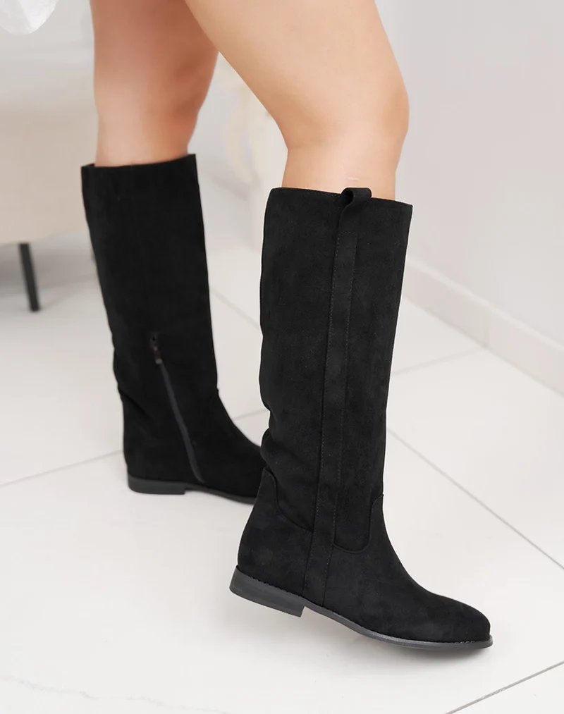 Bottes femme noires en suédine à petit talon confort et élégance