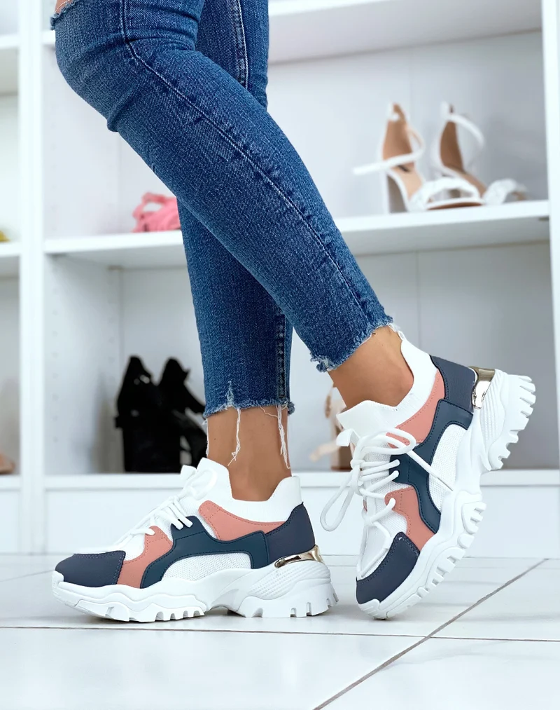 Baskets blanches et bleues effet chaussette