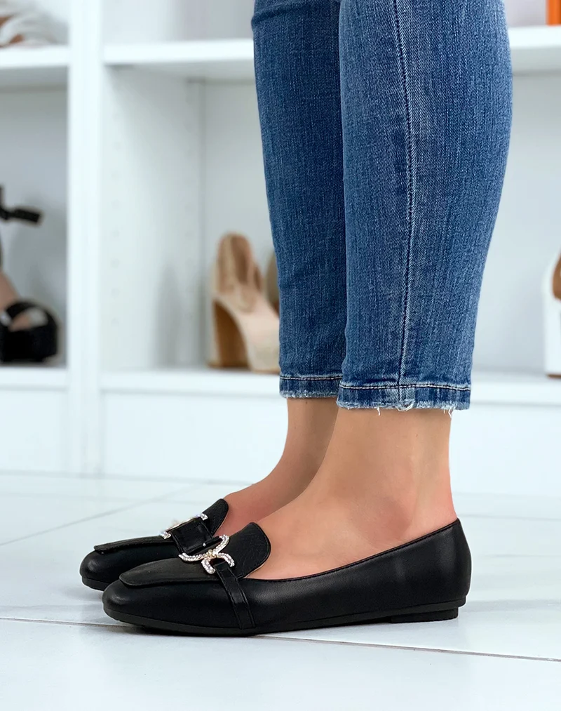 Mocassins noirs à boucles asymétriques dorées à strass