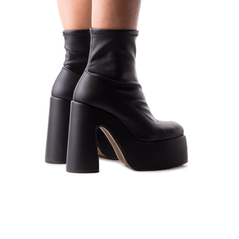 Flash Black Stretch