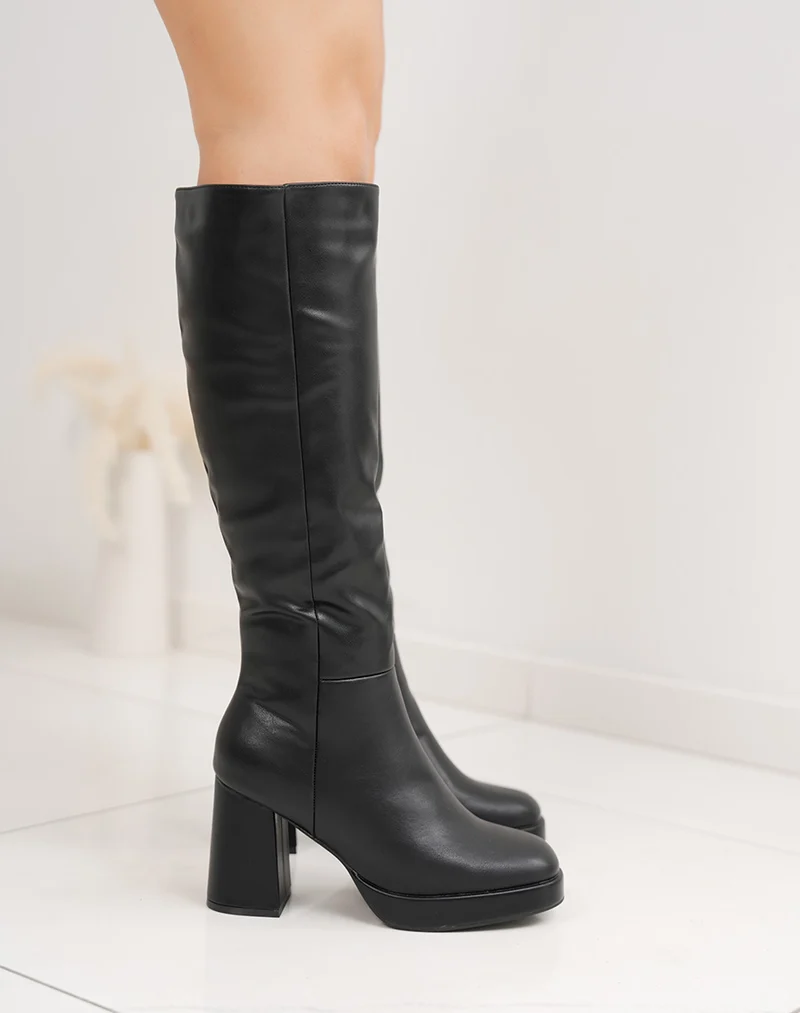 Bottes femme noires mat à bout carré avec talon haut de 8cm