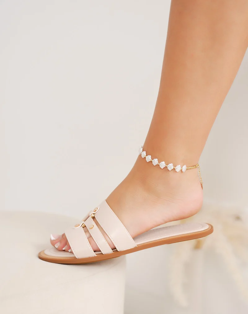Mules femme beiges plates – élégantes avec brides fines et détails dorés