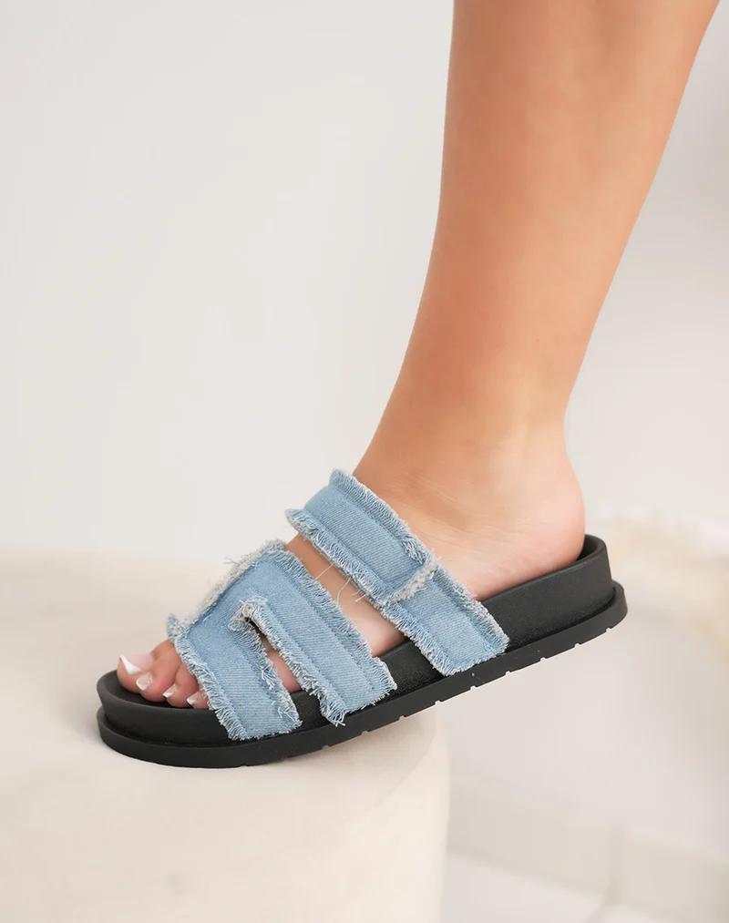 Mules femme en jean tendance à brides en H effet déchiré et scratchs confortables