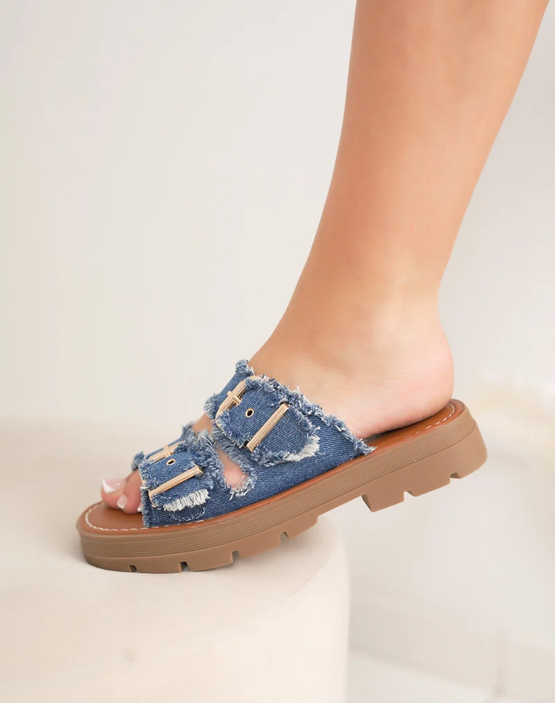 Mules femme en jean bleu foncé tendance à brides effet déchiré et boucles dorées