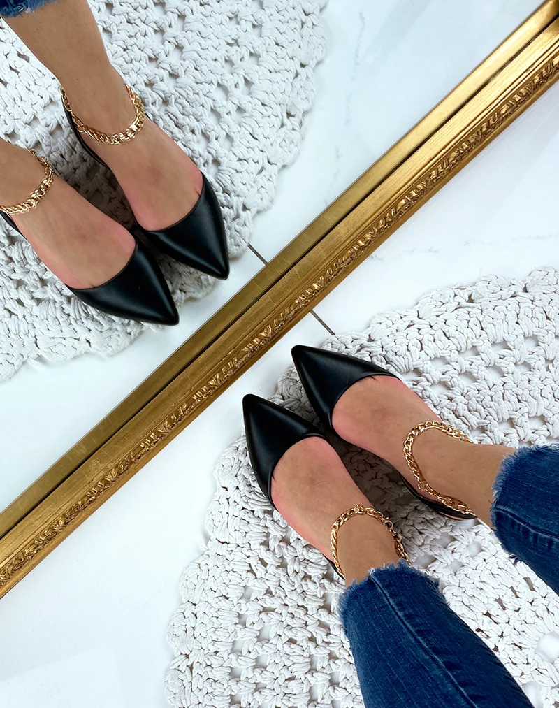 Mules noires à bout pointu