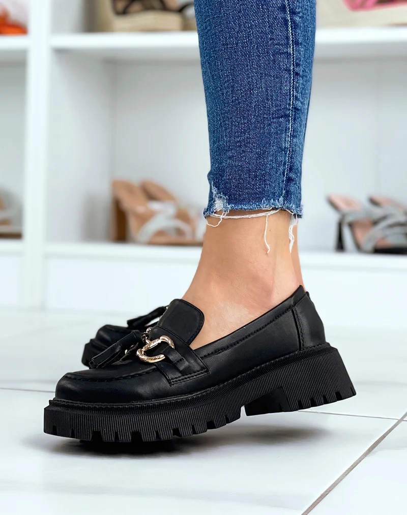 Mocassins noirs à franges et détail doré