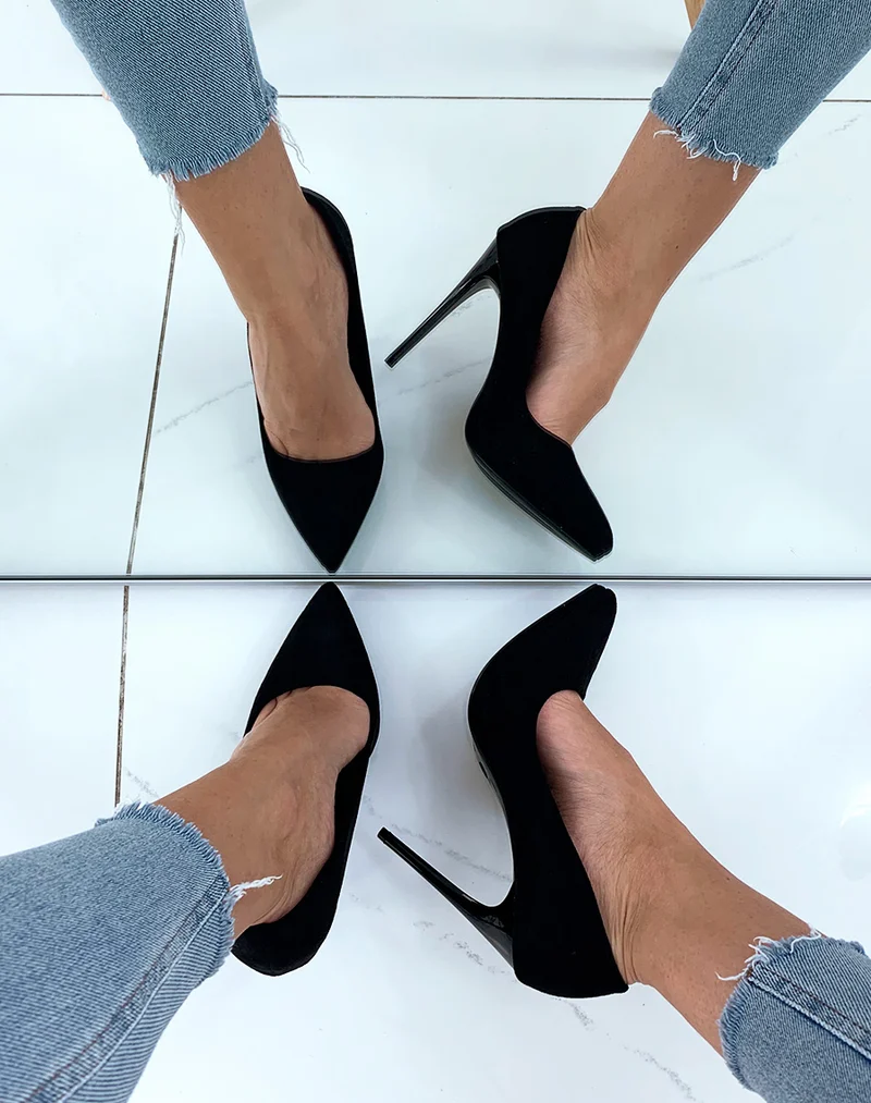 Escarpins noirs effet suédine