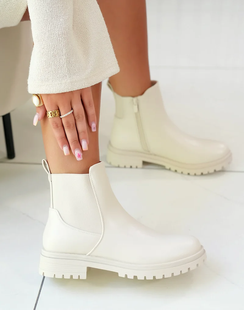 Bottines beiges style chelsea pour femme
