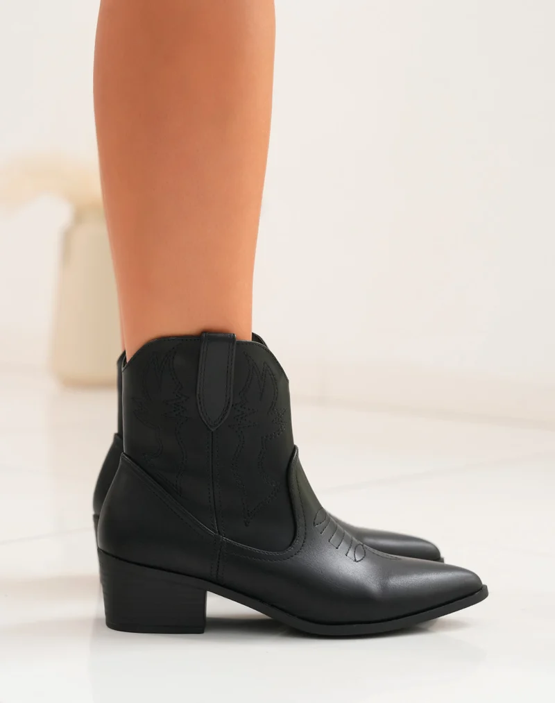 Bottines style santiag noires lisse pour femme