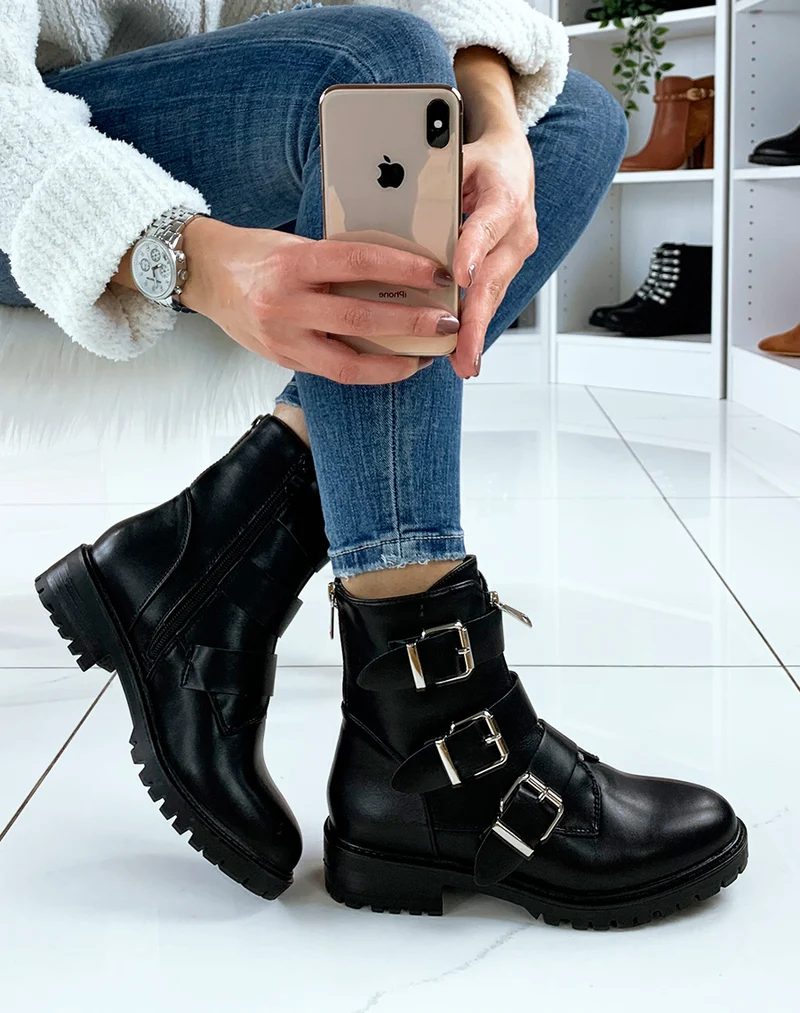 Bottines noires à multiples lanières