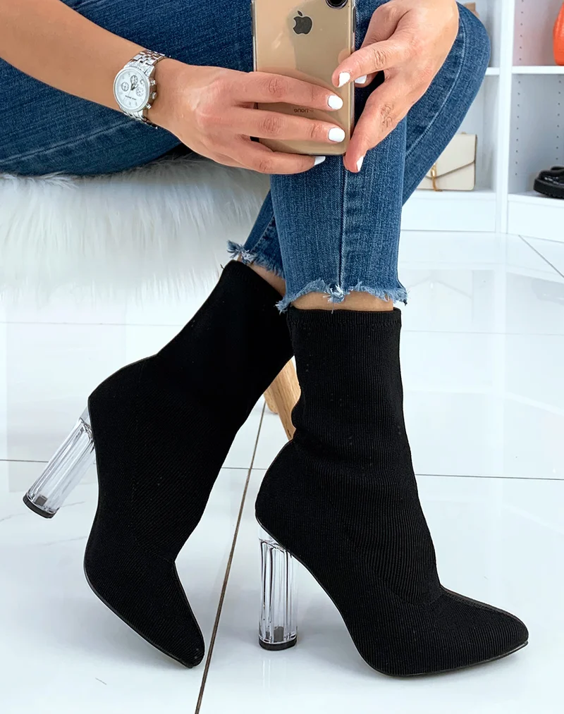 Bottines à talon en tissu noir effet chaussette
