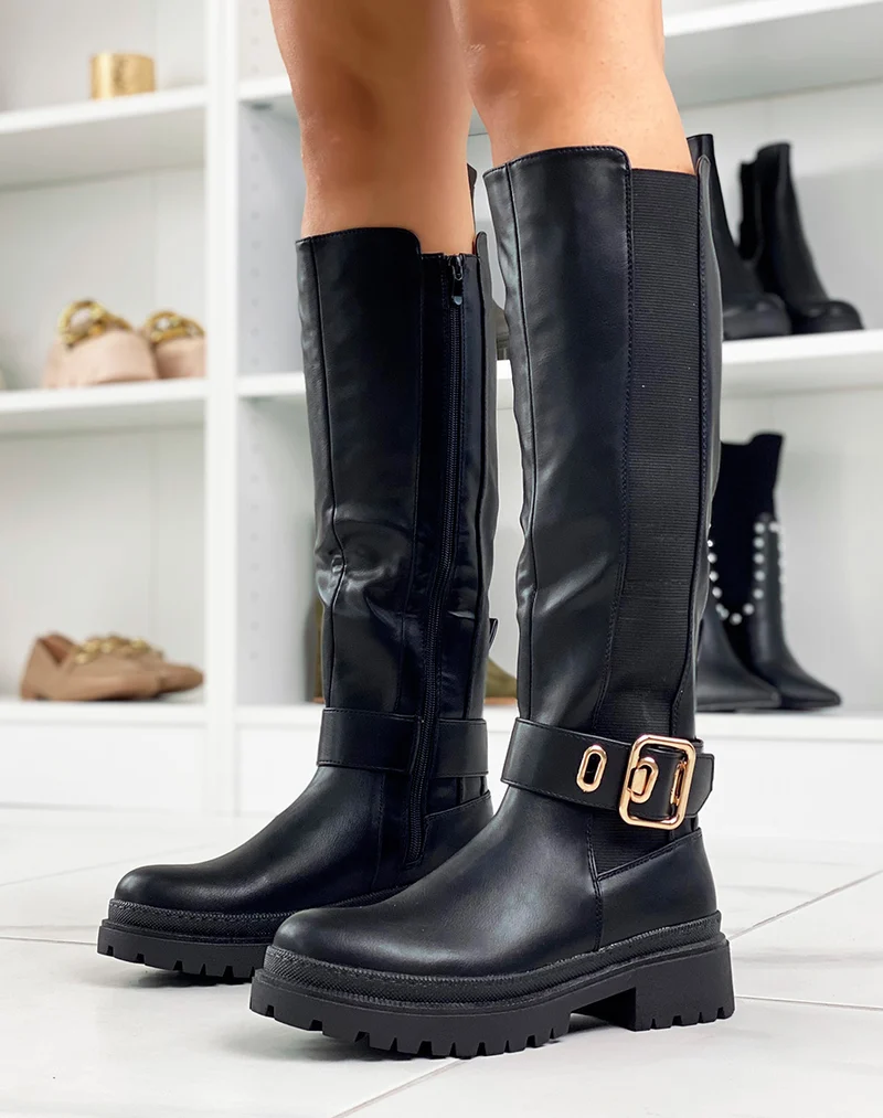 Bottes hautes noires à boucle dorée