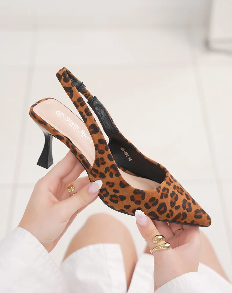 Escarpins femme léopard en suédine tendance à bout pointu et petit talon
